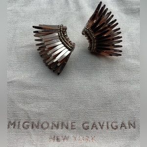 mignonne gavigan Madeline mini gold earrings